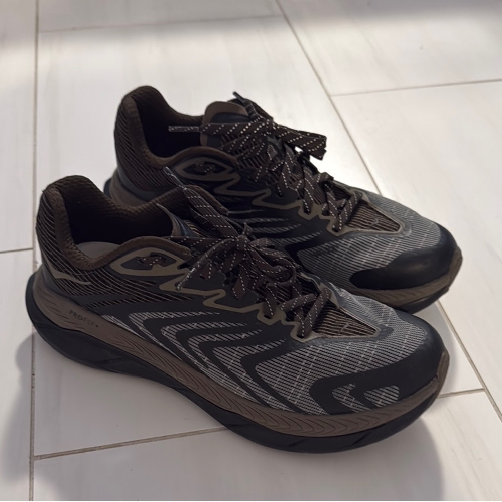 Hoka Tecton X2 Stealth Tech ST Trail Running Shoes - size 9